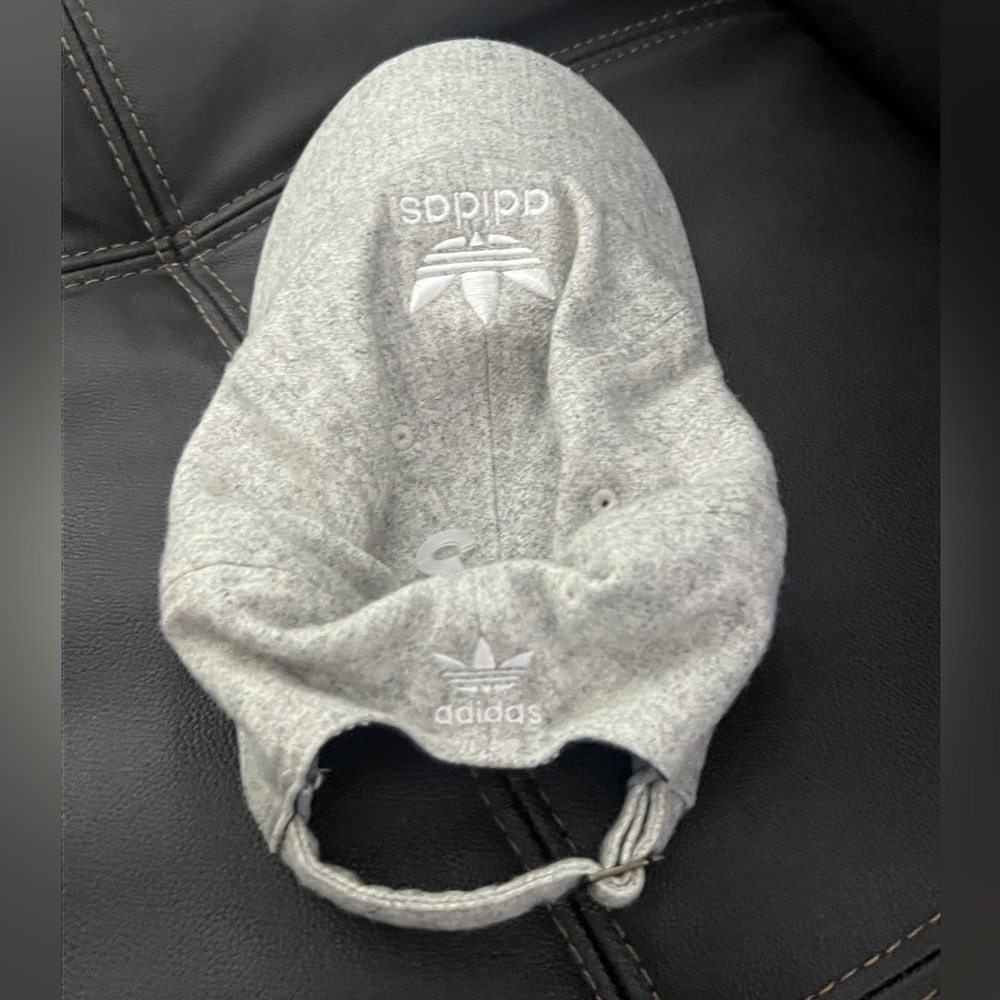Adidas Women's Gray Cap - Picture 2 of 2
